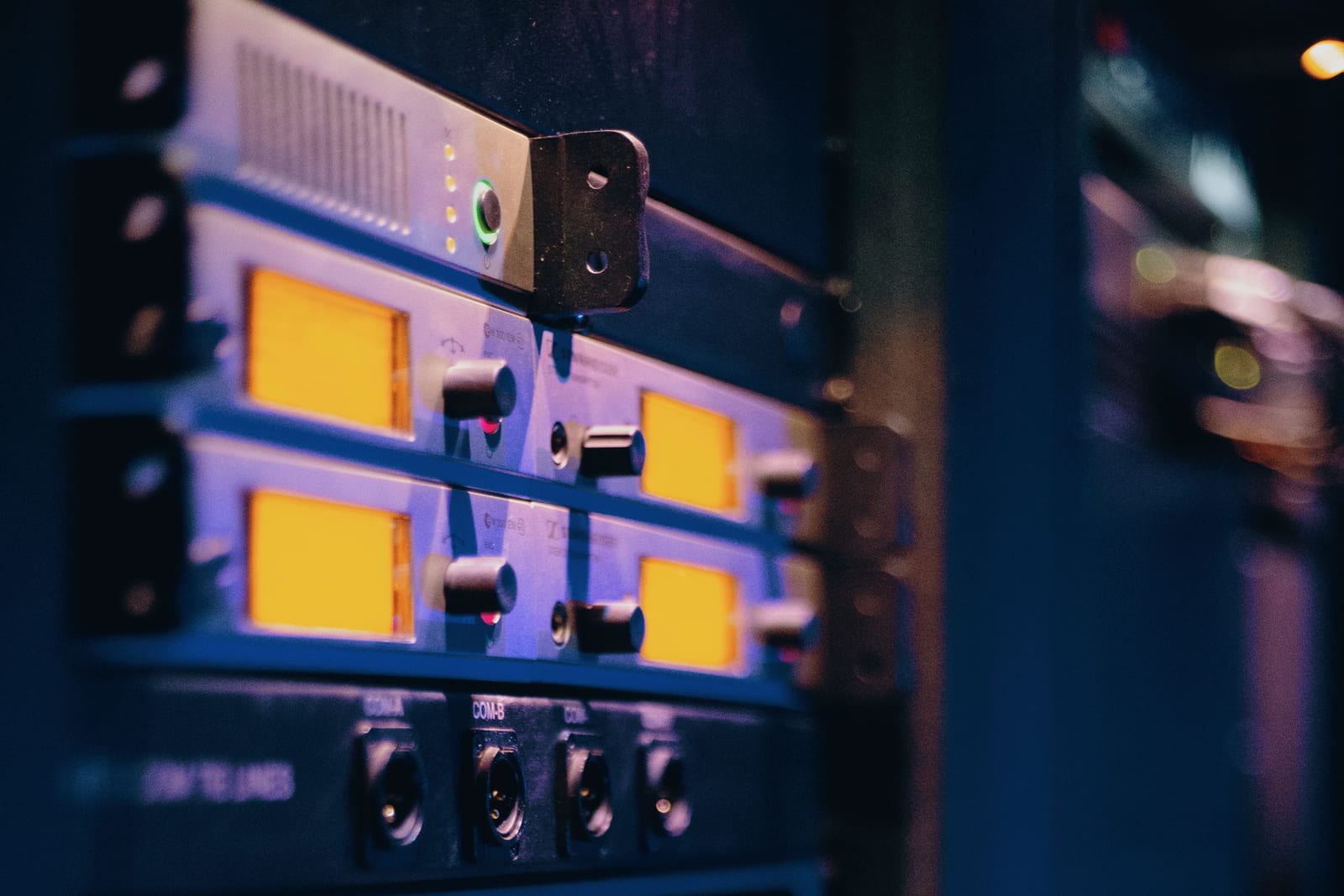 Organized network cabling and server ports